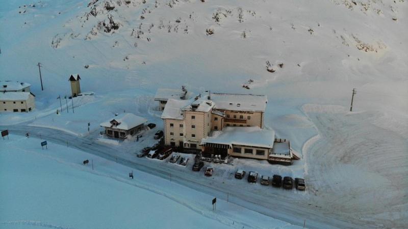 Hotel Col Di Lana กานาเซย์ ภายนอก รูปภาพ