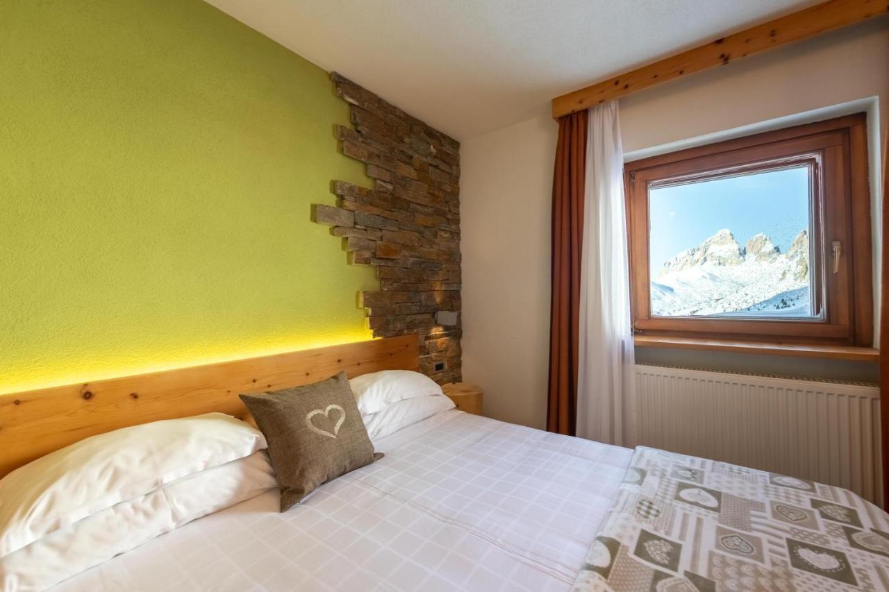 Hotel Col Di Lana กานาเซย์ ภายนอก รูปภาพ